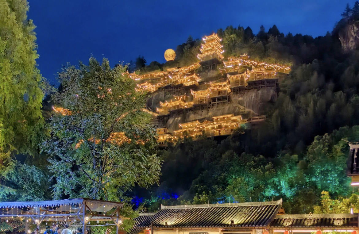 烟火江西-庐山、景德镇、婺源、三清山、望仙谷四晚五天