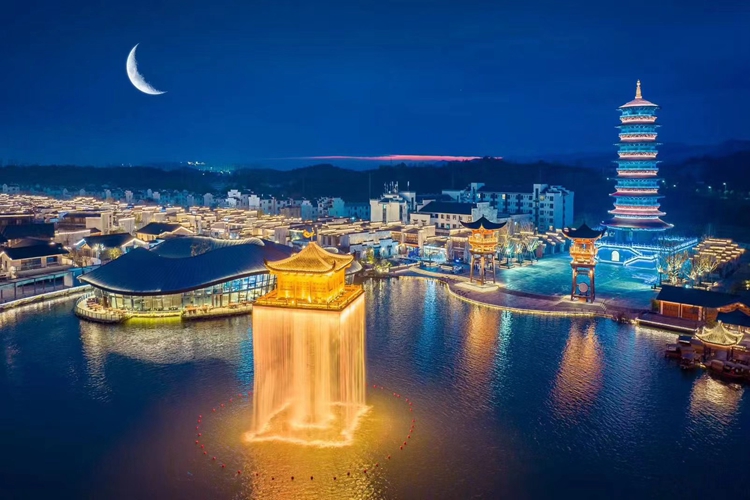 望三景篁-望仙谷+三清山+景德镇+篁岭+婺女洲4日游